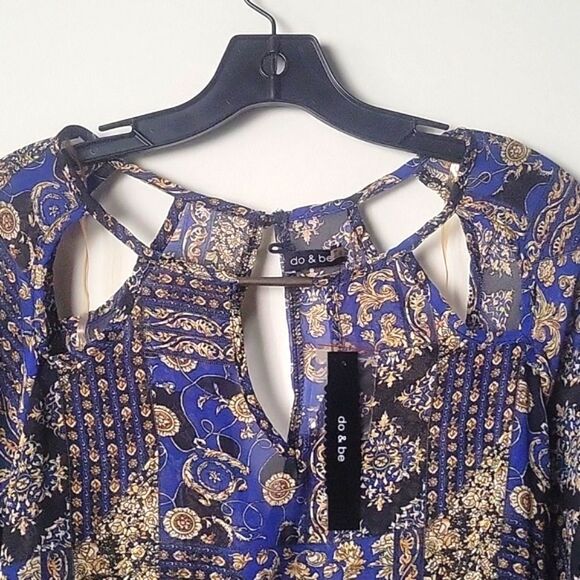 NWT S Cut Out Top Off Shoulder Crop Paisley Gypsy Boho Sexy Coquette Peasant NEW - Picture 3 of 10